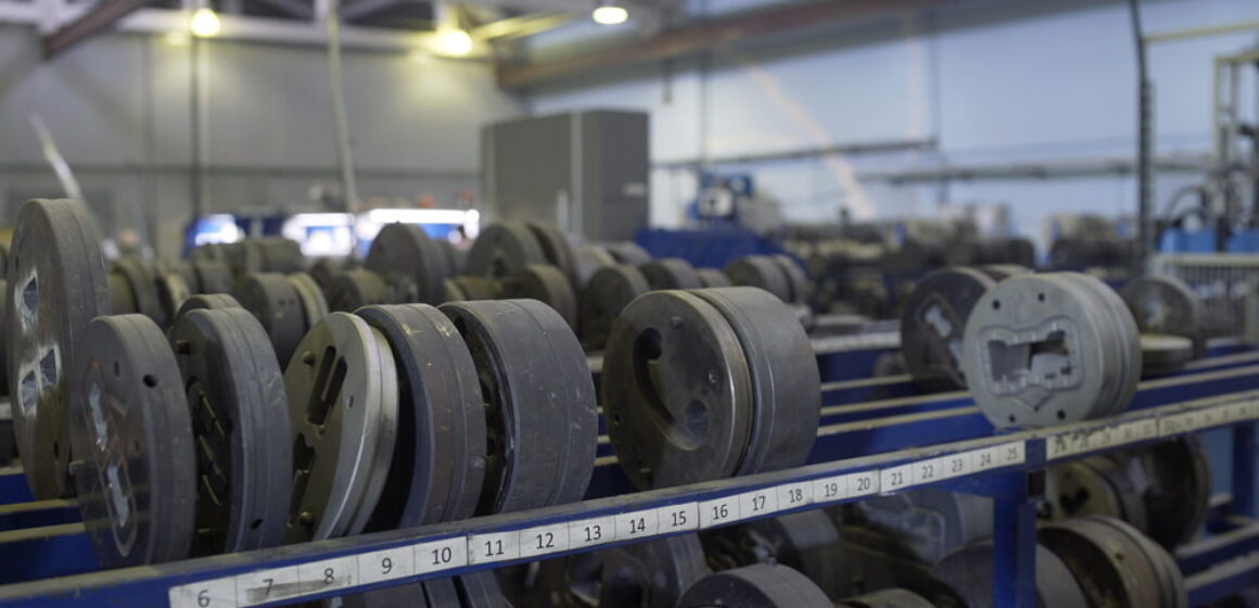 aluminium-molding-factory